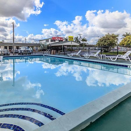 Budget Host Inn Florida City Kültér fotó